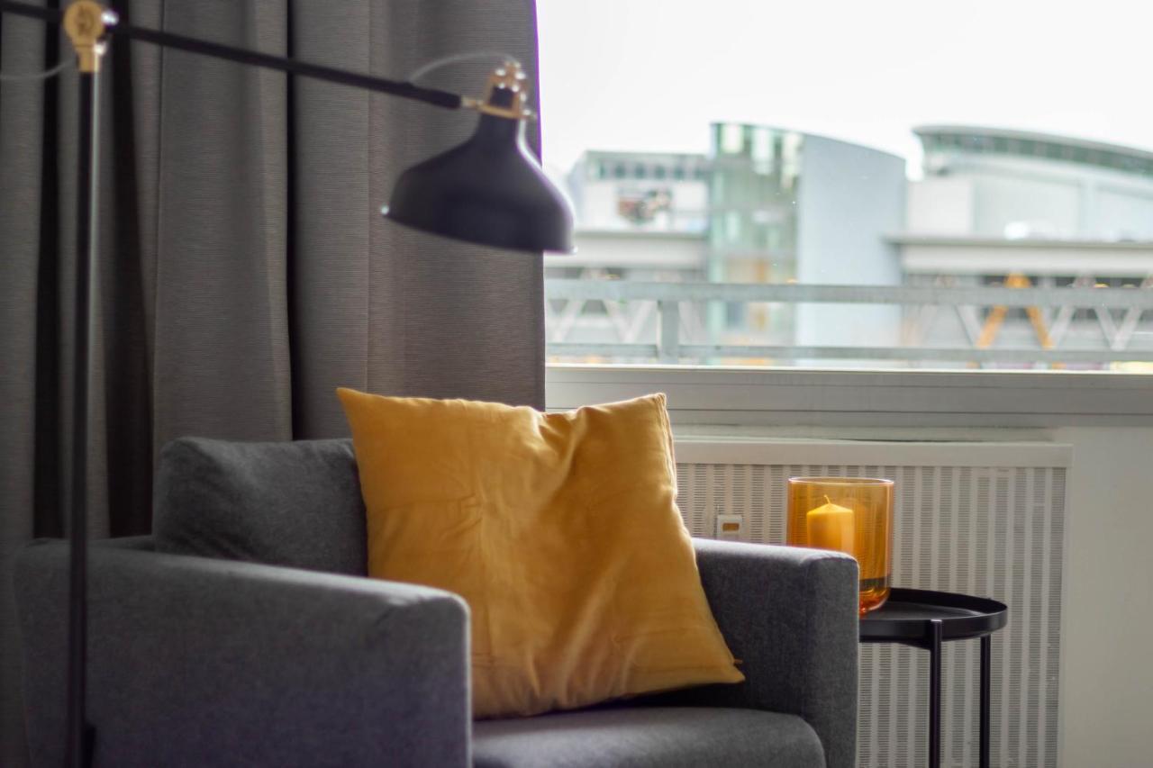 Apartment Bright - Central - Balcony - Tradefair Neuss Kültér fotó